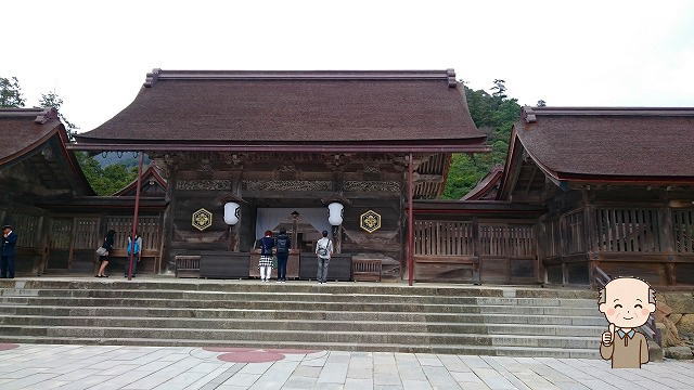 大国主命を祀る出雲大社本殿